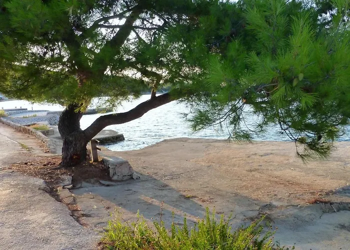 Διαμέρισμα Mali Iz 16535b Veli Iž