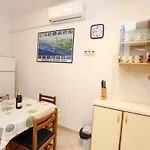 Mali Iz 16535b Apartamento